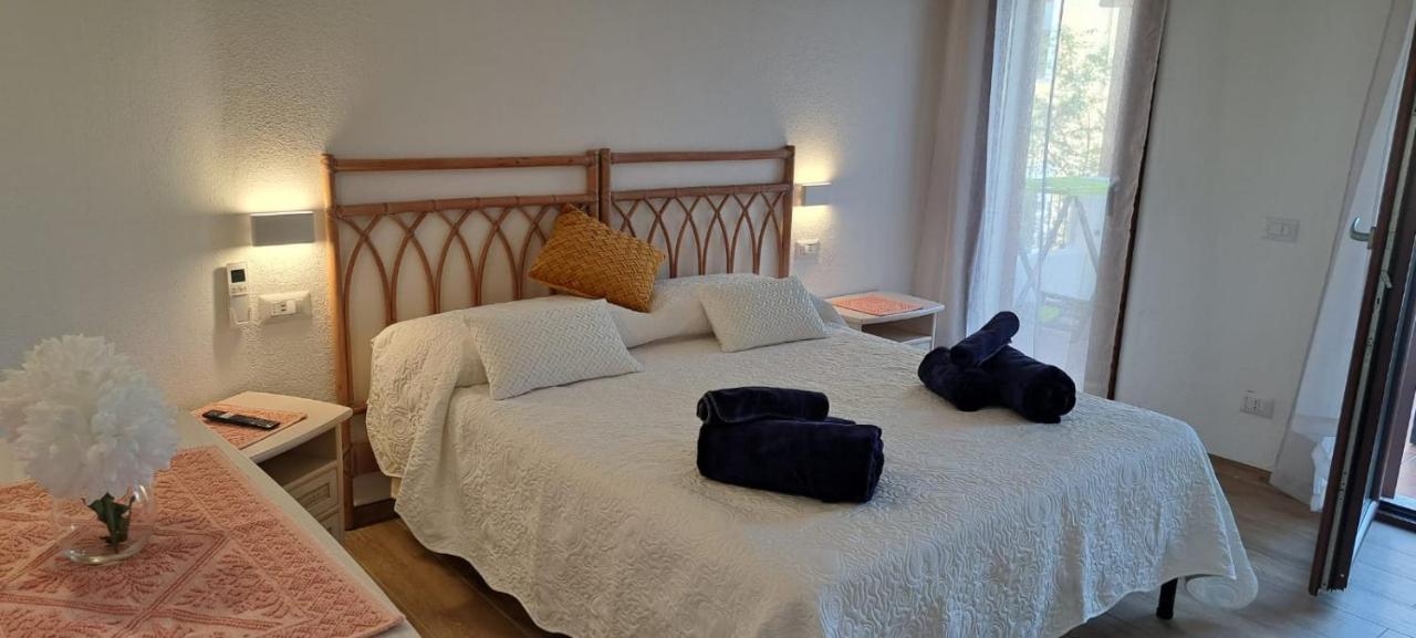 San Teodoro Rooms Exteriör bild