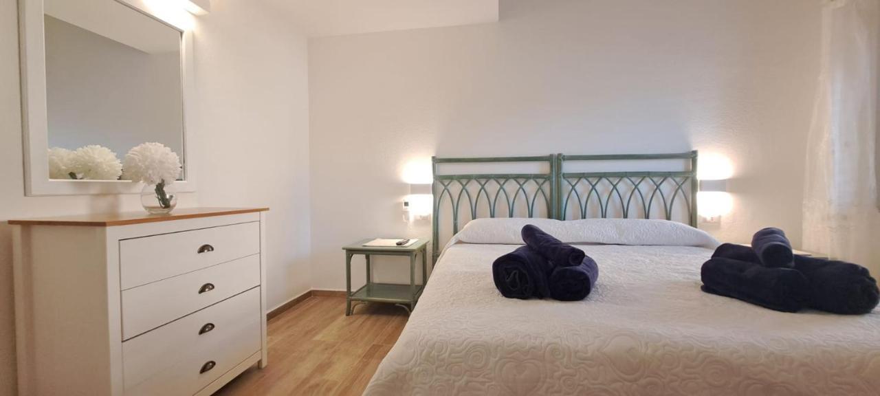 San Teodoro Rooms Exteriör bild