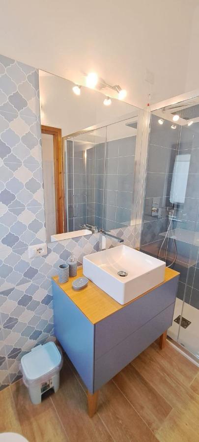 San Teodoro Rooms Exteriör bild